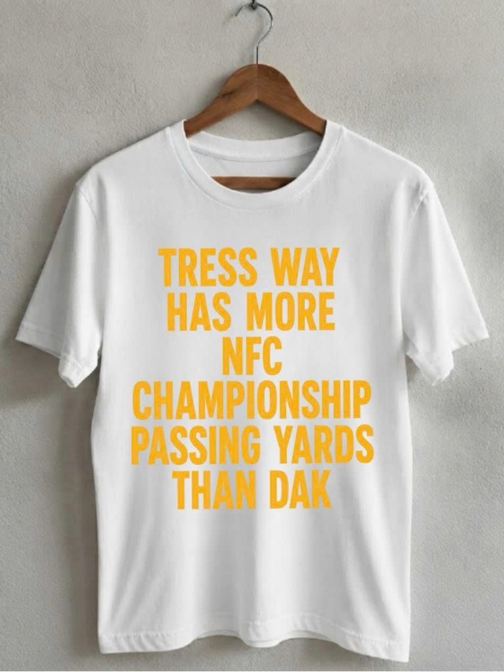 Gildan Shirt White T-Shirt with Yellow NFC Graphic Tee